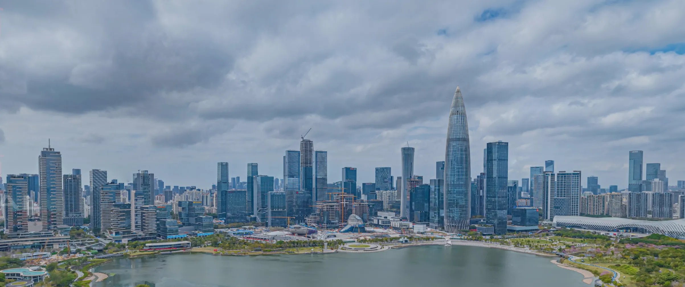 香港人网，连接世界的网络桥梁