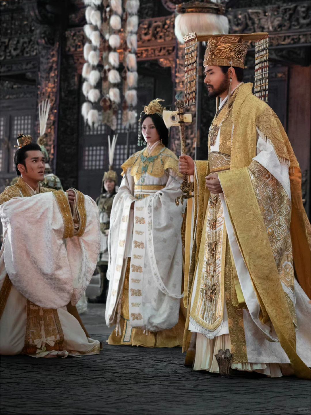 三国乐斗，热血激战的人生篇章