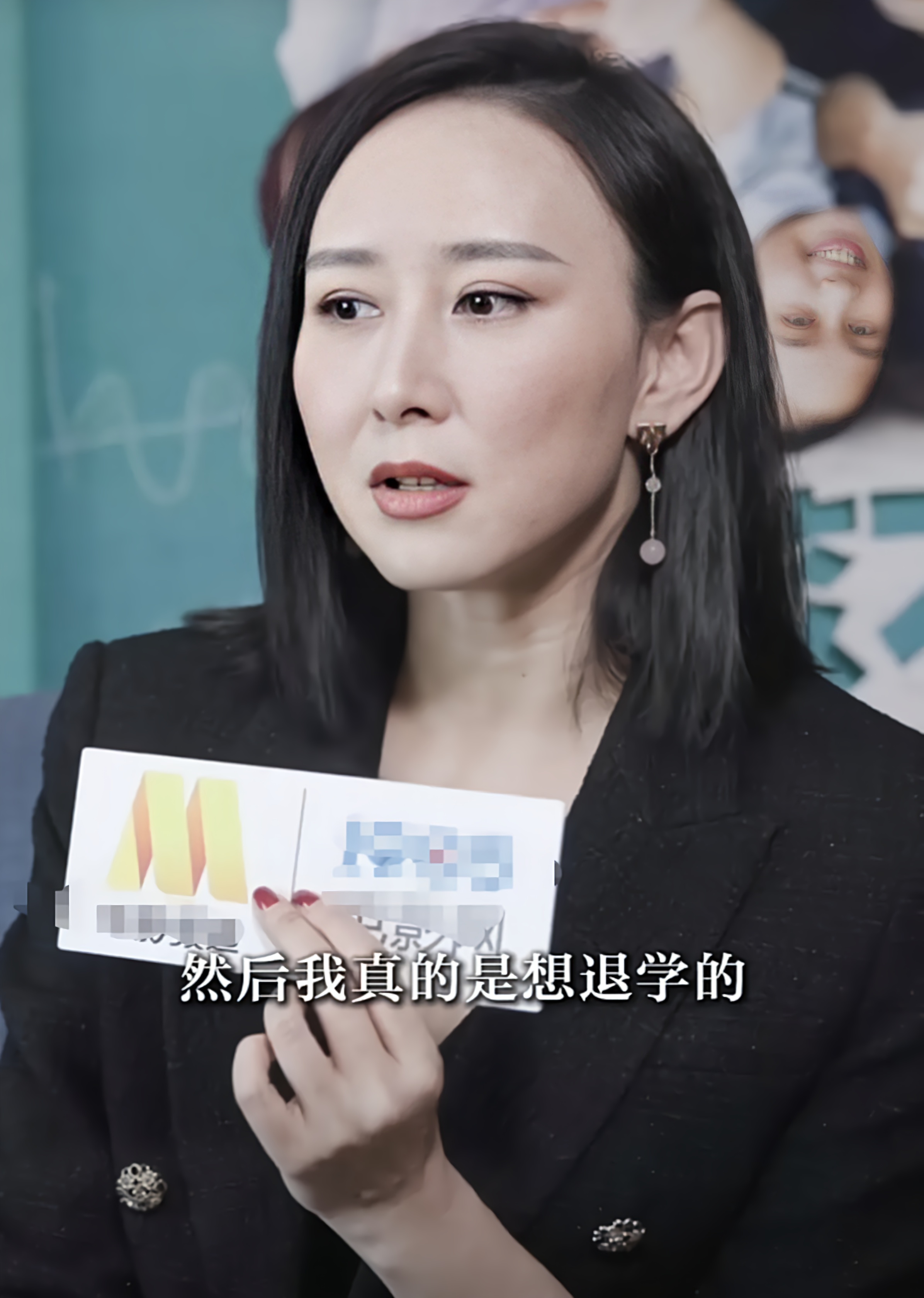 我们班男生都喜欢捏我胸-第1张图片