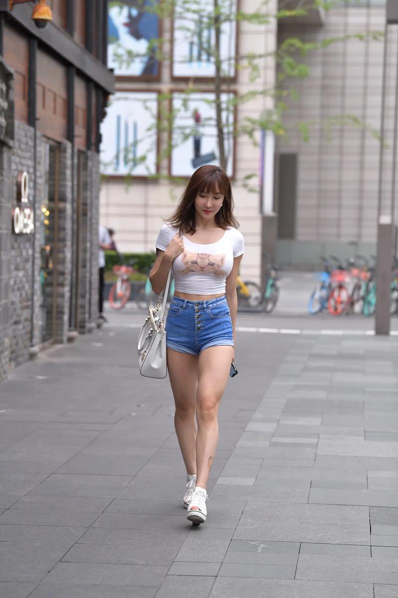 重庆美女网，探寻美丽与魅力
