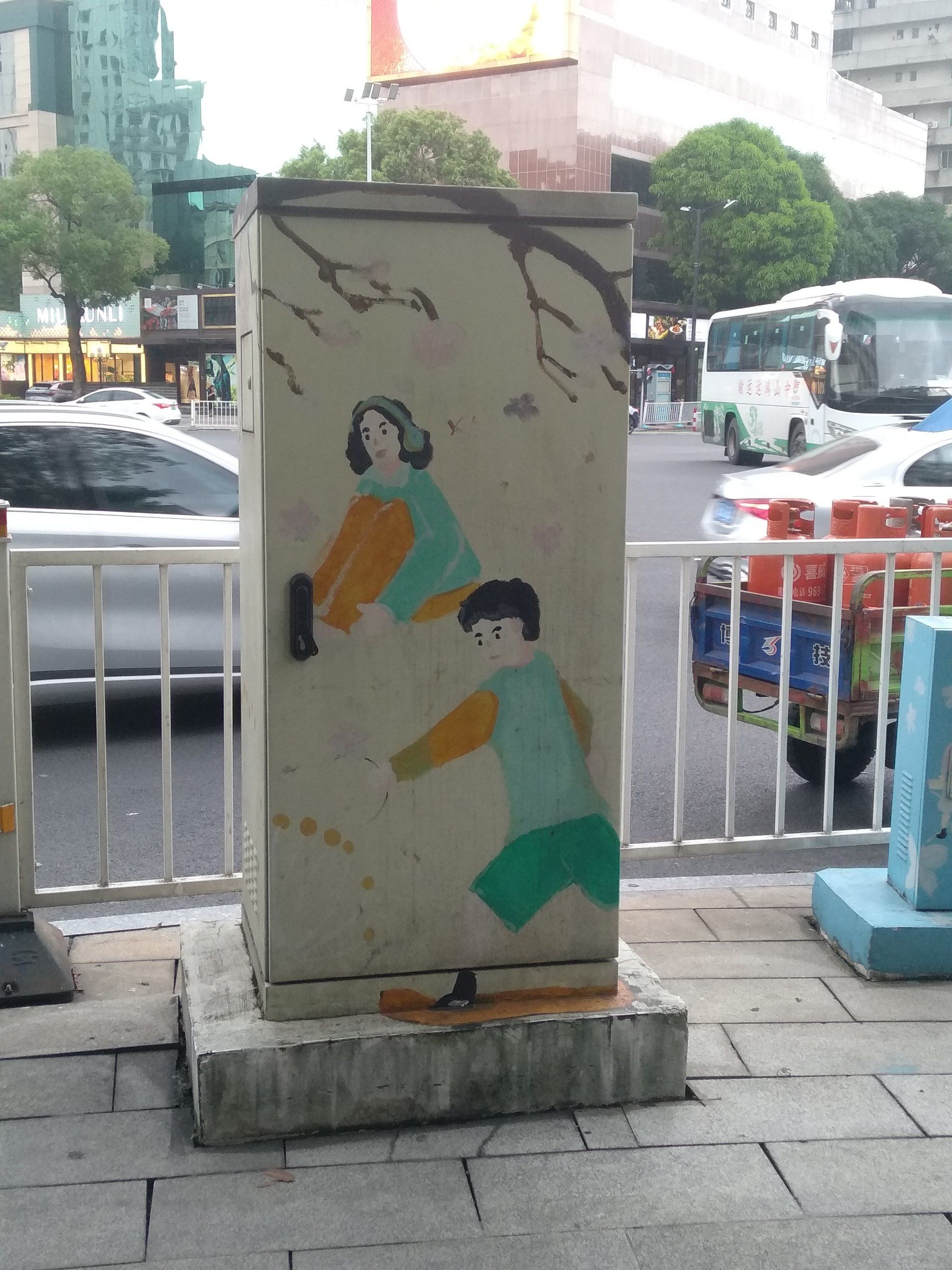 街头艺术是一座开放的城市街头艺术，城市之韵与多元表达