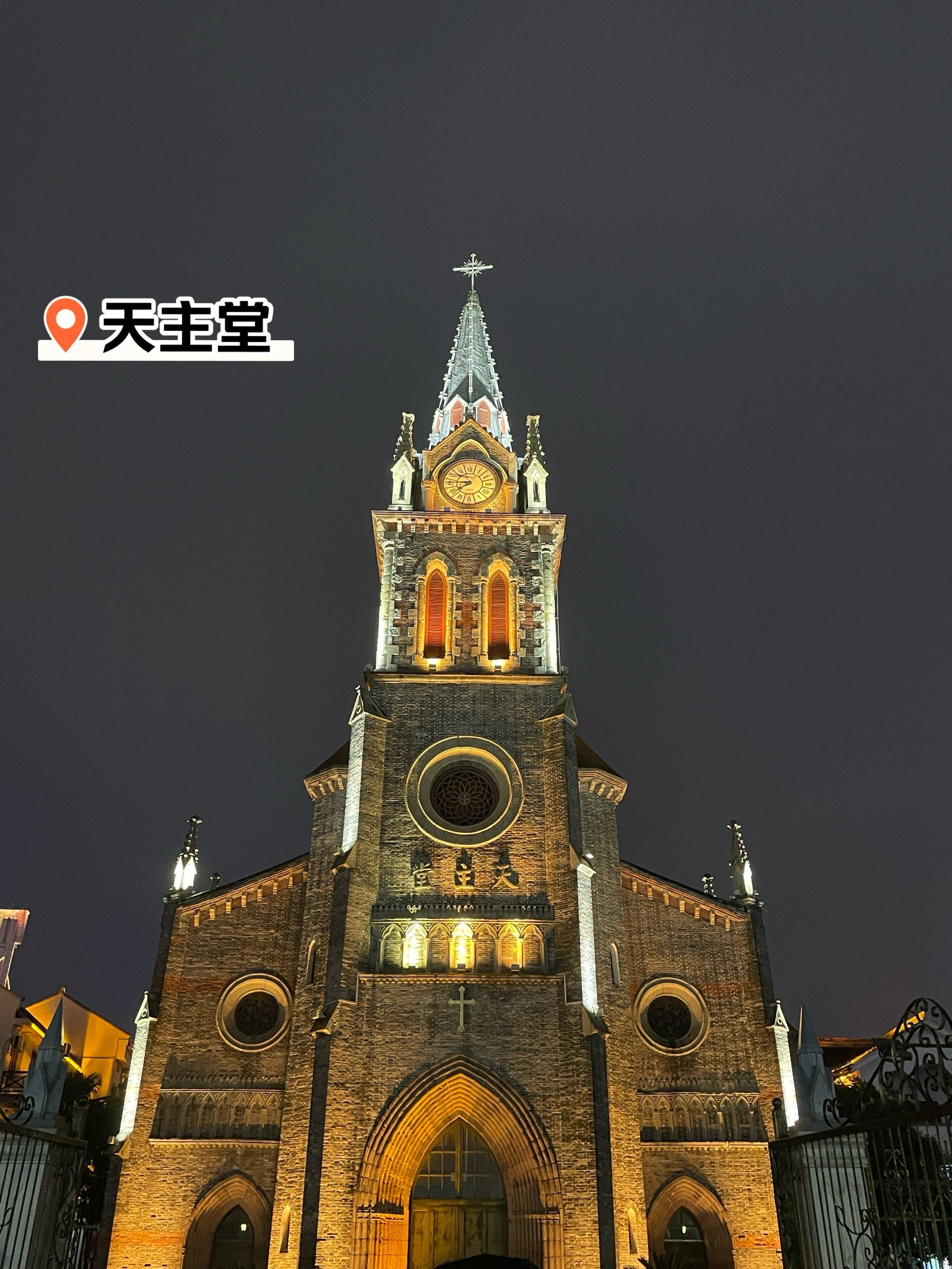 平色堂晚餐免费领取入口探索ping色堂，神秘的网络世界揭秘-第2张图片