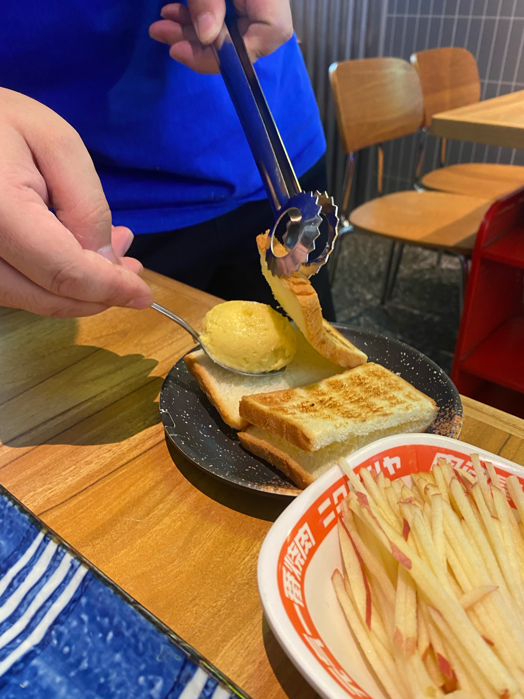 草莓丝瓜秋葵向日葵榴莲苹果之味觉盛宴