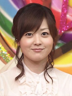 筱崎爱作品海边漫步筱崎爱作品，艺术与情感的交织