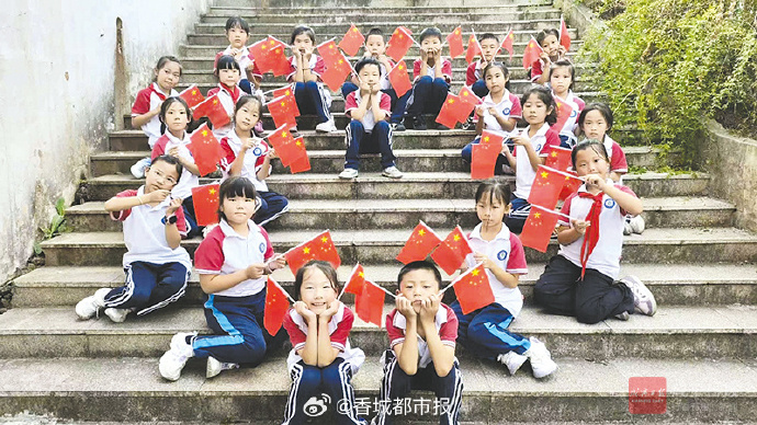 爱国的歌爱国的歌，民族情感的颂歌