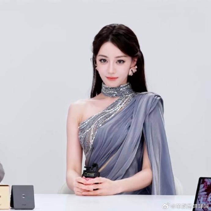 免费看美女直播洗澡免费看美女直播洗澡，一场视觉盛宴的诱惑-第3张图片