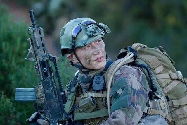 g36k突击步枪G36K，现代战争中的尖端武器-第2张图片