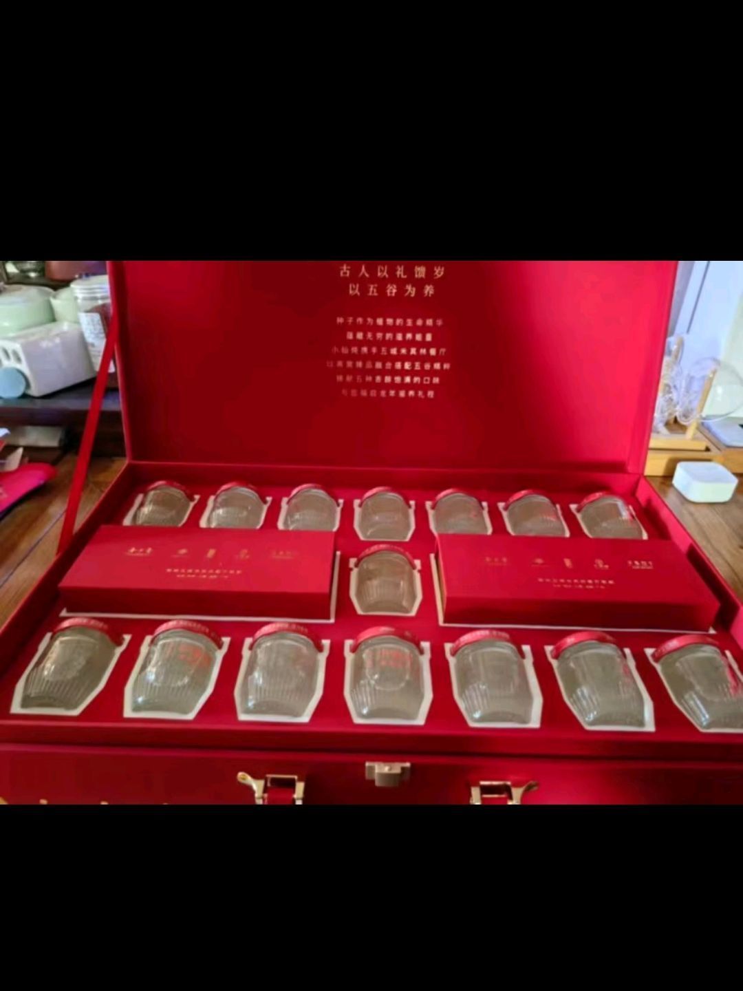 白燕窝燕盏多少一克白燕窝，天然滋补佳品-第3张图片