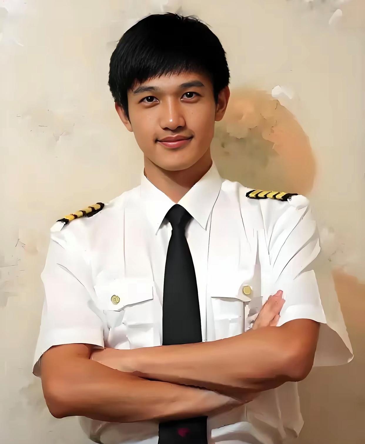 台湾GV空少被猛男GAY台湾GV空少被猛男GAY事件