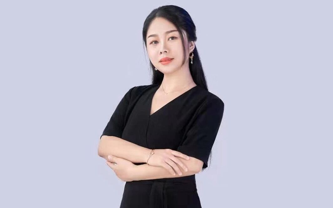 白洁老师白洁老师，教育之光