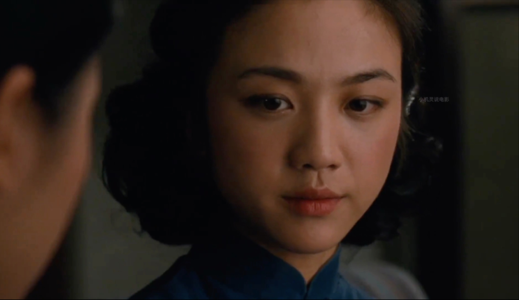 艳妇乳肉豪妇荡乳A片色戒艳妇乳肉豪妇荡乳A片色戒，禁忌与诱惑