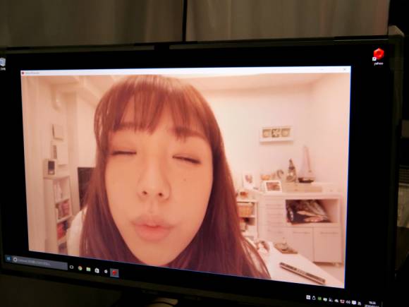 筱崎爱作品海边漫步筱崎爱作品，艺术与情感的交织-第2张图片