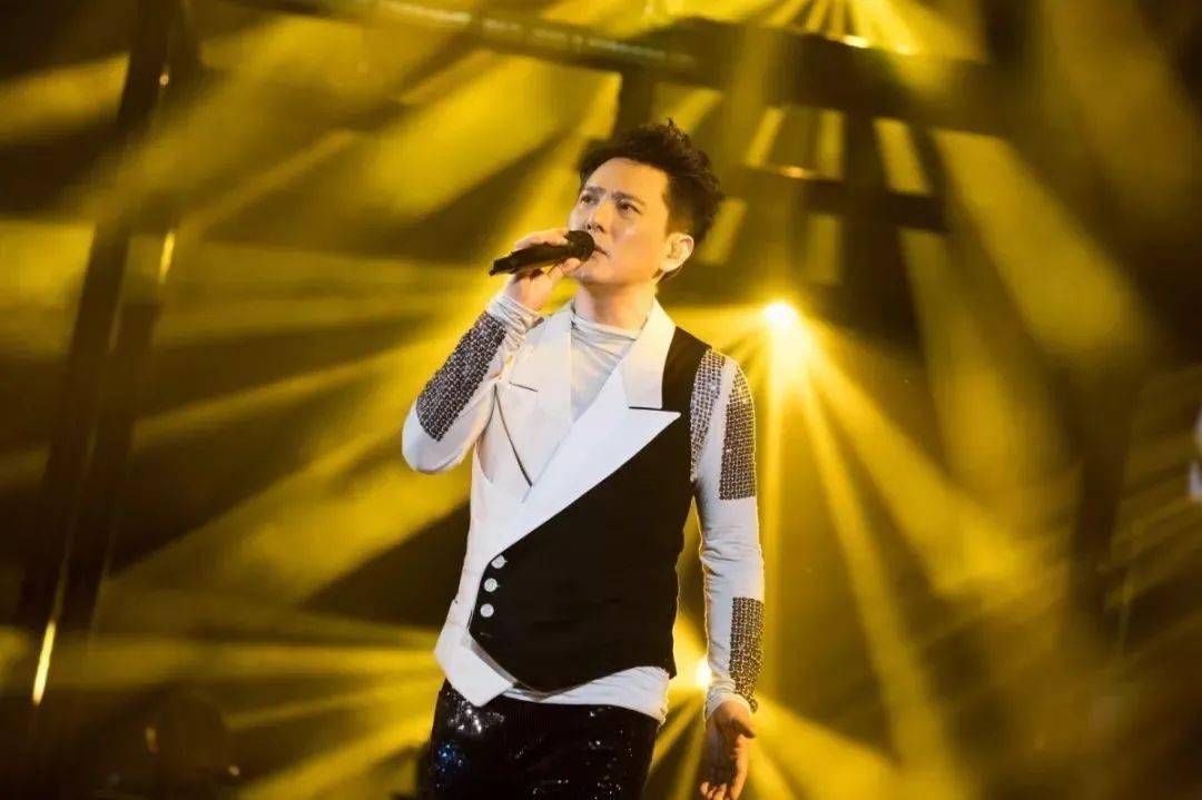 19岁rapper潮水偷轨仙踪林大豆19岁RAPPER，潮水偷轨，探秘仙踪林-第1张图片