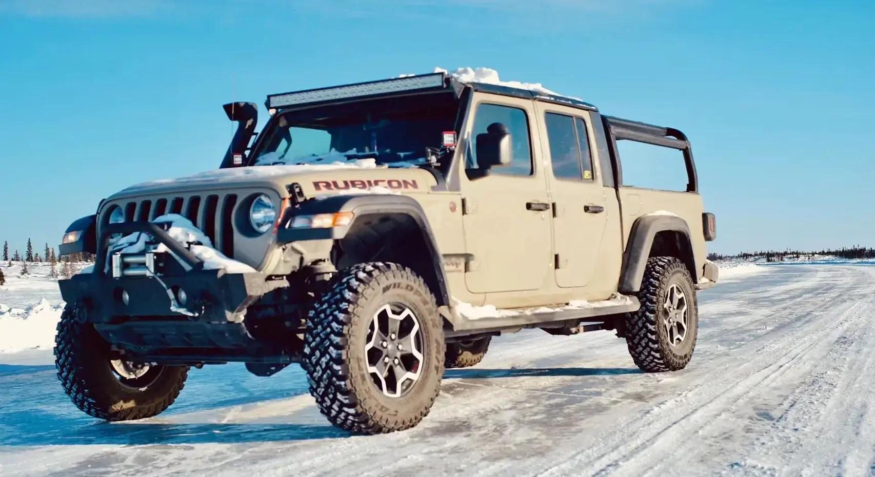 黑人巨大JEEP日本人黑人与JEEP，跨越种族界限的传奇之旅