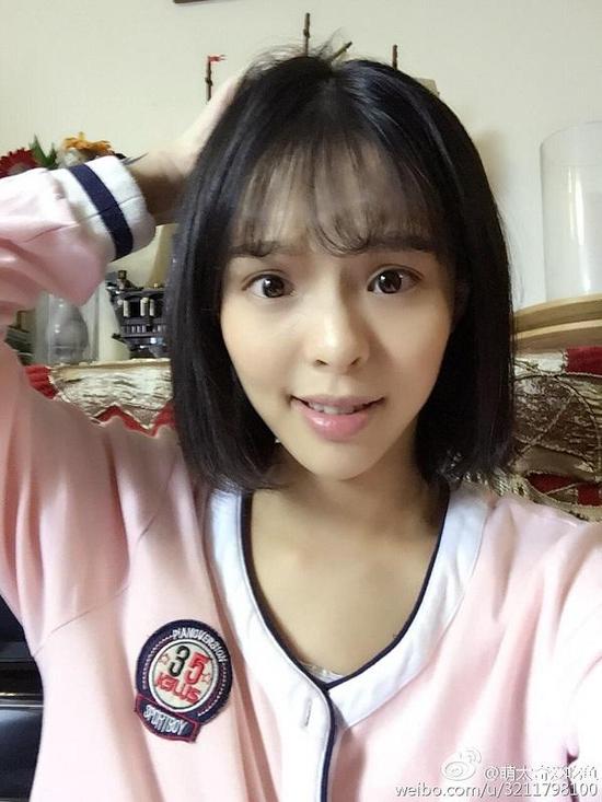 安德罗妮和板娘安德罗妮与板娘，电竞传奇背后的故事-第3张图片