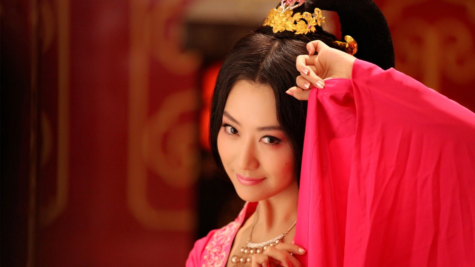 后进艳妇翘臀