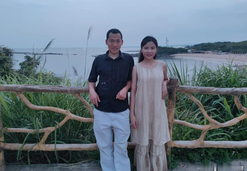 我兄弟的老婆真漂亮-第2张图片