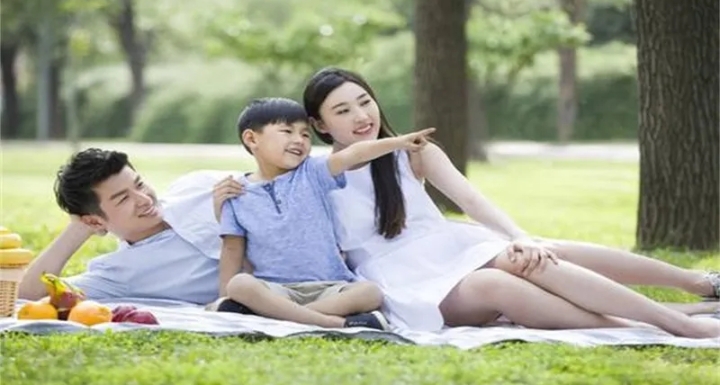 周家儿媳妇二根写的周家儿媳妇，温柔贤淑的魅力女性-第1张图片