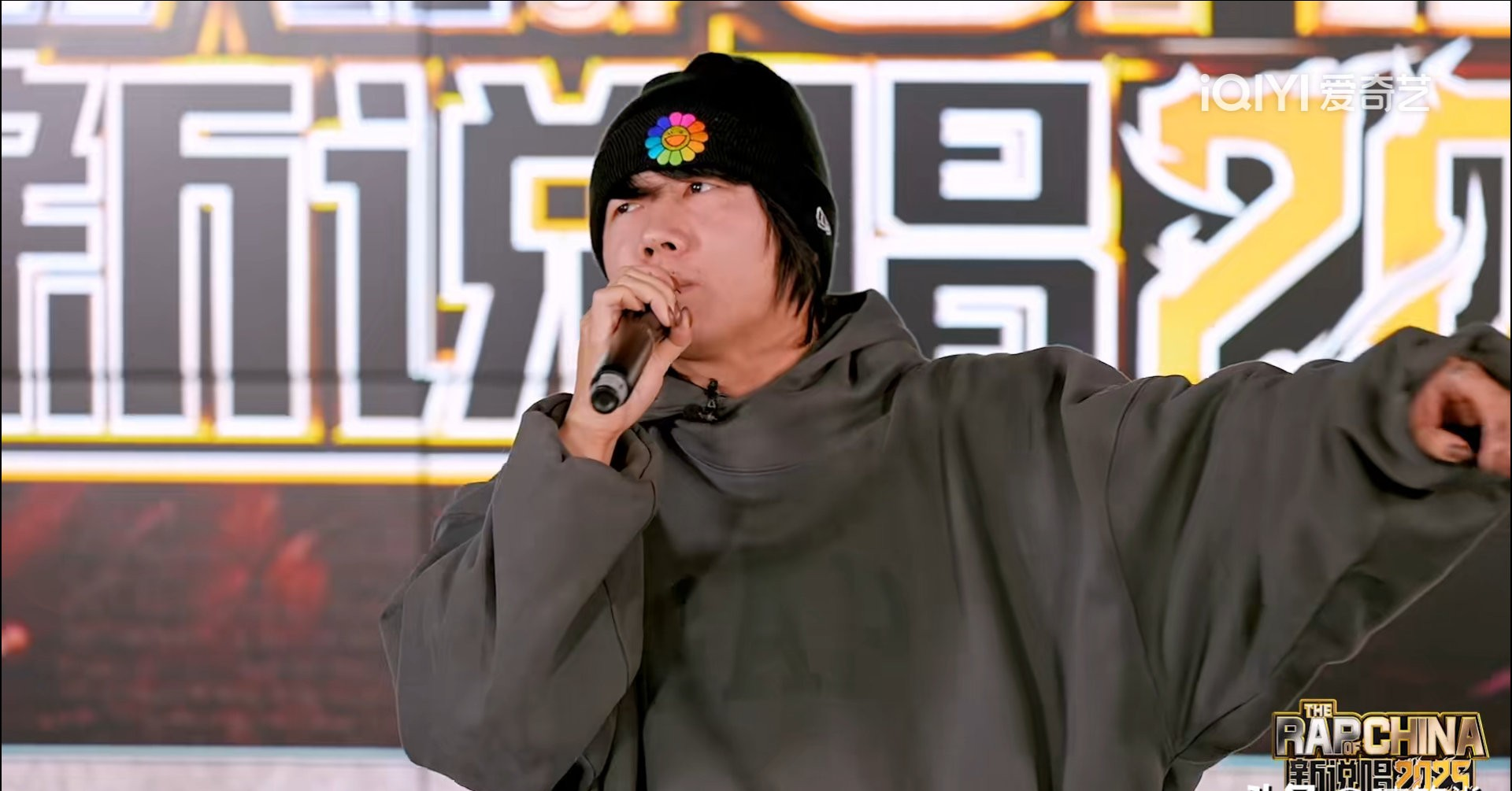 19岁白人女人rapper的最新情况19岁白人女rapper的独特魅力