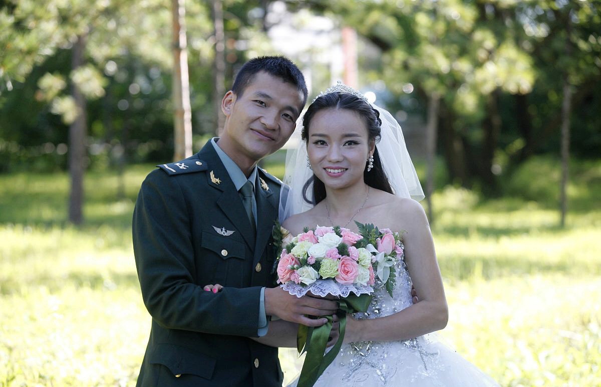 我们不合适，1v1军婚-第2张图片