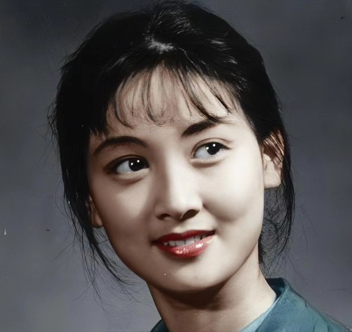 伊伊，独特魅力与成长之路