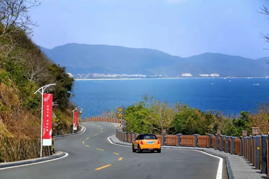 海南自驾游3个小时挪了300米海南自驾游，3小时挪了300米，畅游海岛风光