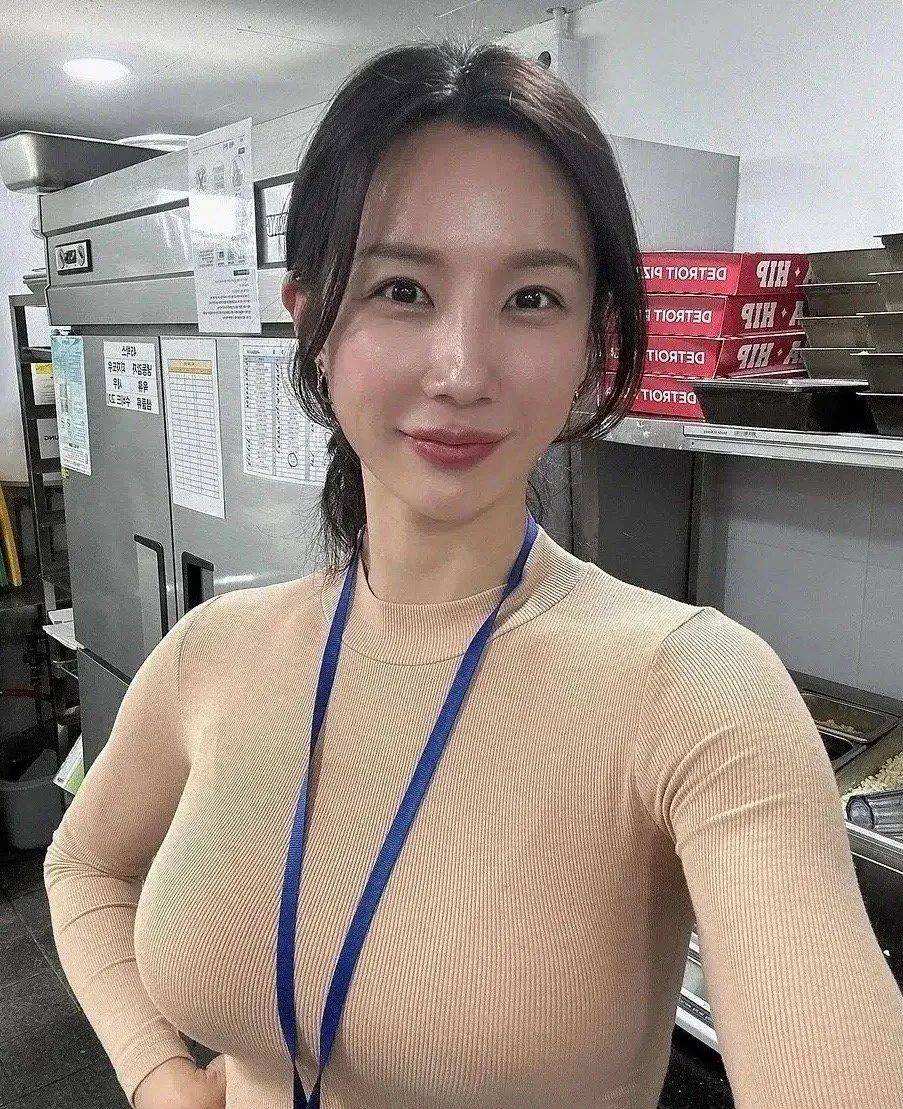 玩熟女玩熟女，女性魅力与游戏世界的完美融合