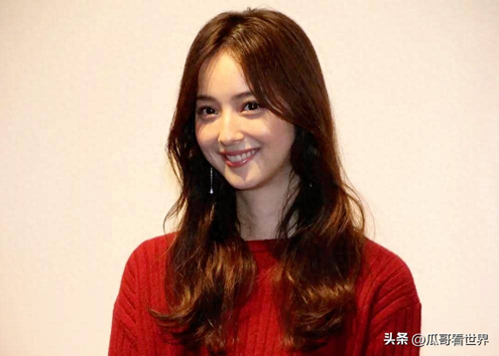 佐佐木希多少岁了佐佐木希种子，引领美丽新风尚