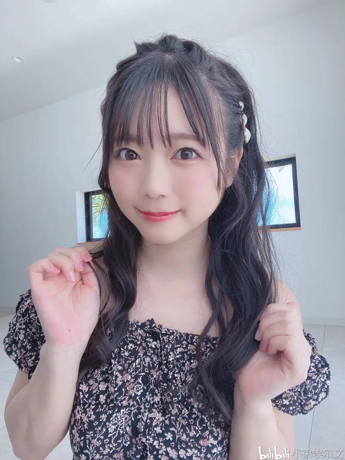 波多野结衣 感谢粉丝波多野结衣B站直播揭秘