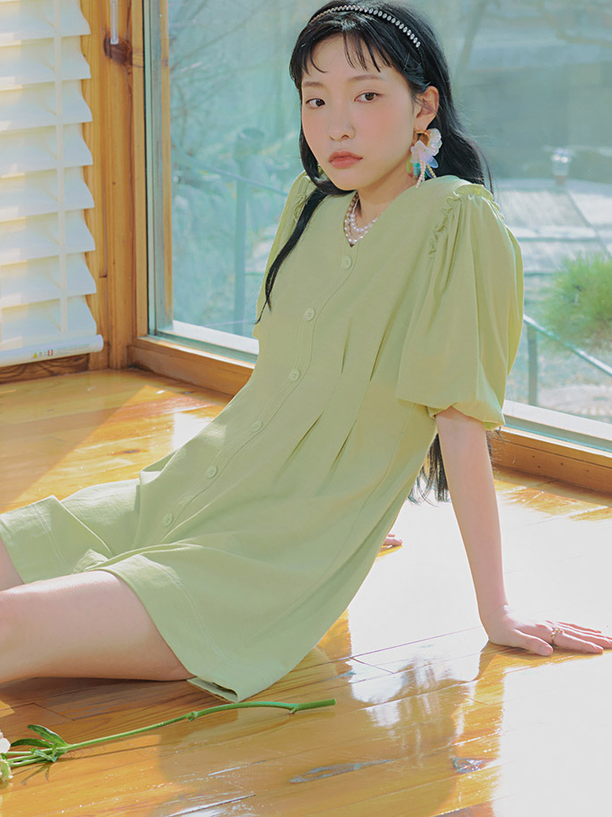 19岁最强rapper潮水老狼重庆合租女19岁最强rapper潮水，音乐界的璀璨之星-第2张图片