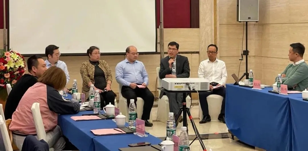 外国人人和畜禽CROPROATION外国人人和畜禽CROPROATION，探讨跨界融合与可持续发展-第1张图片