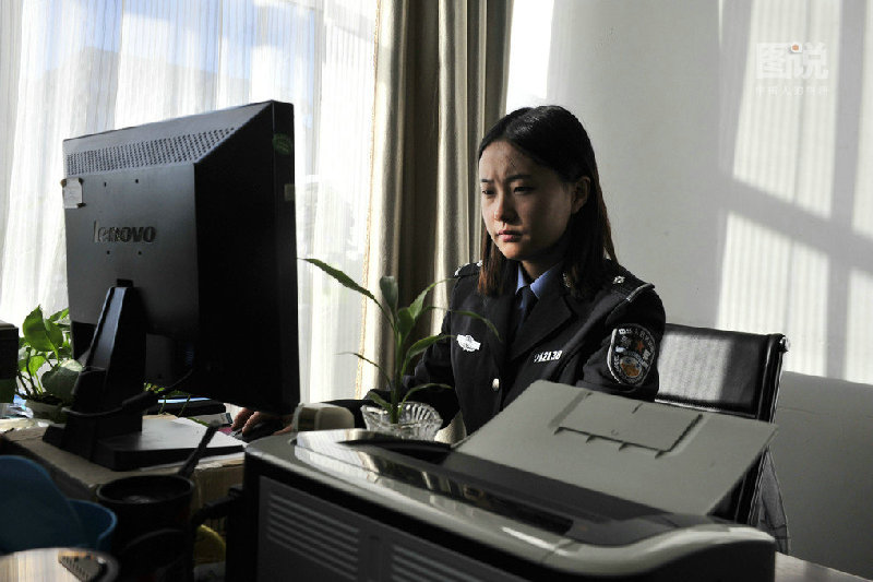 警察记者张津瑜七段视频揭秘-第2张图片