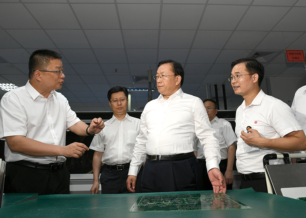 黄石汽车站在哪里黄石汽车站，交通枢纽与城市门户-第3张图片