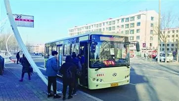 七台河汽车站七台河汽车站，交通枢纽与城市门户