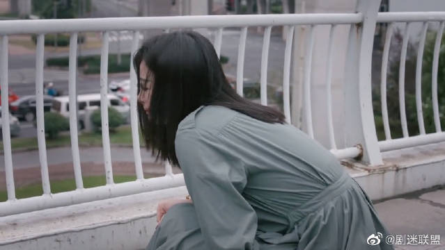 红袖视频免费版在线观看电视剧红袖视频，探索视频创作的新世界-第1张图片