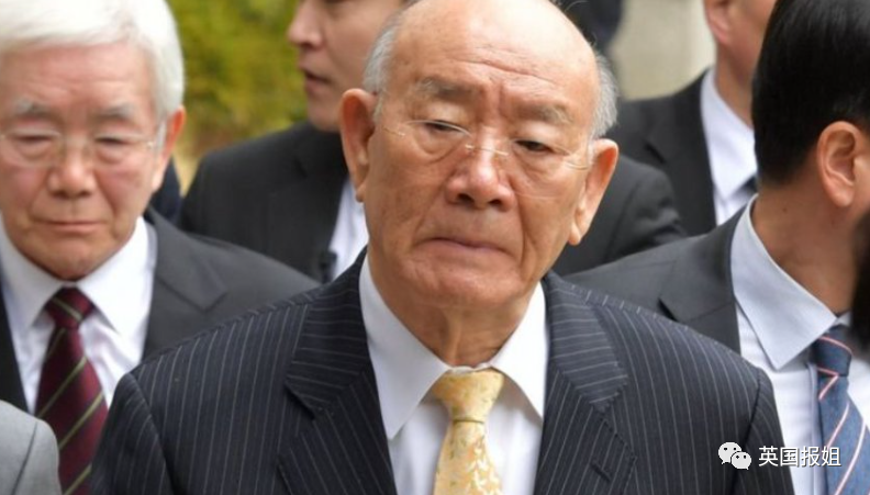 爷爷又黑又长与妈妈-第2张图片