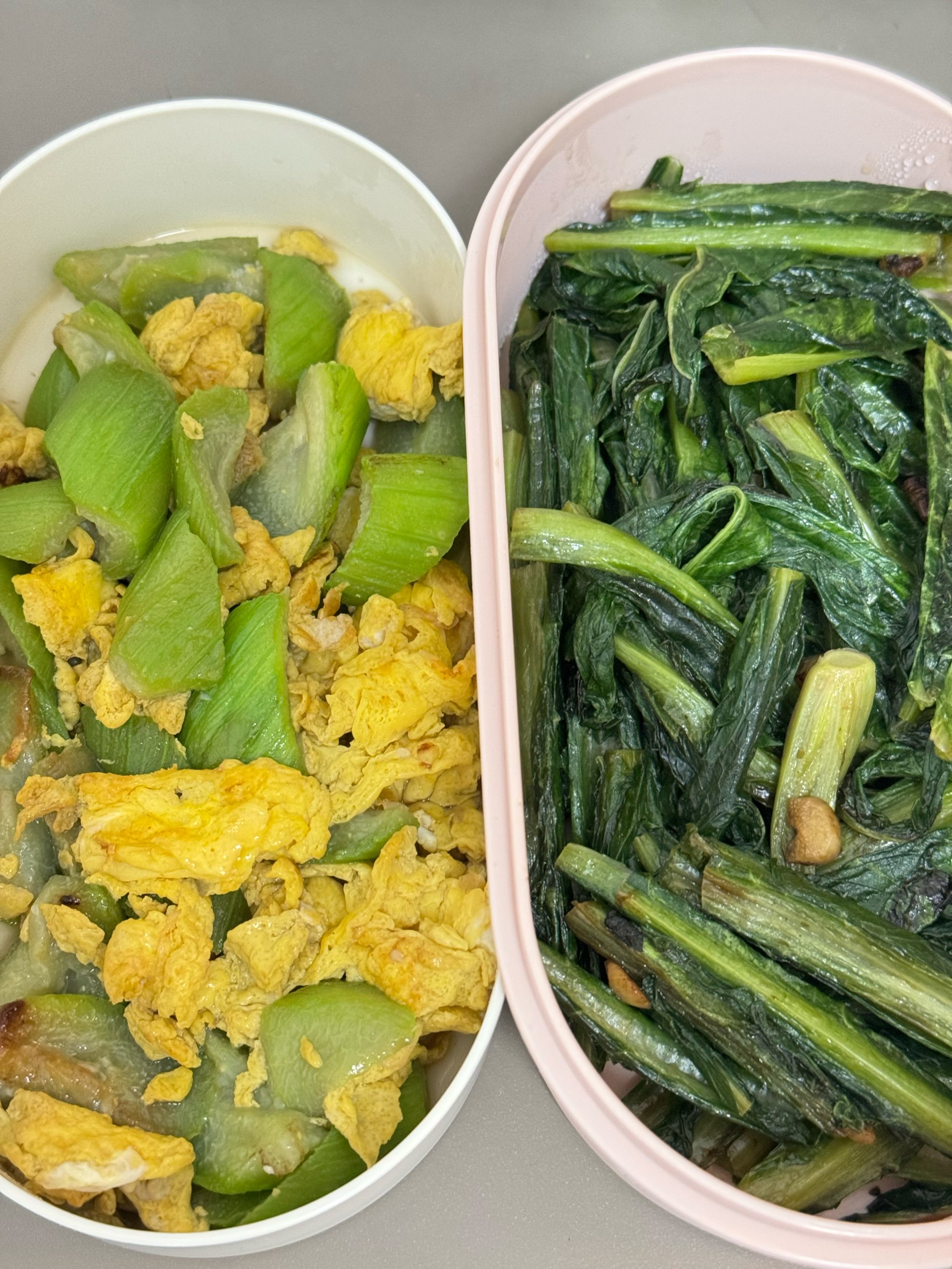 茄子丝瓜向日葵黄瓜榴莲鸭脖美食之旅-第1张图片