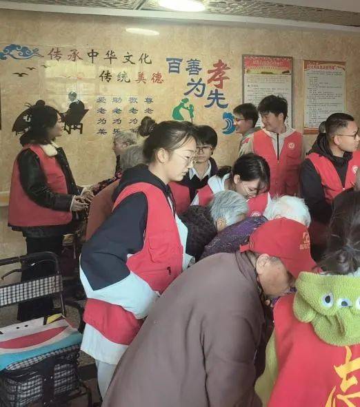 公息秦小雨第七章公息肉欲与秦芸雨老旺-第1张图片