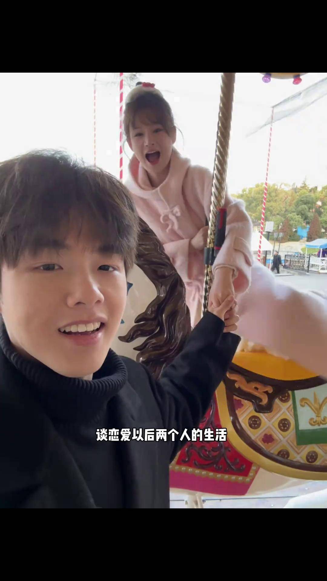 两个人好看的免费视频两个人好看的免费视频推荐