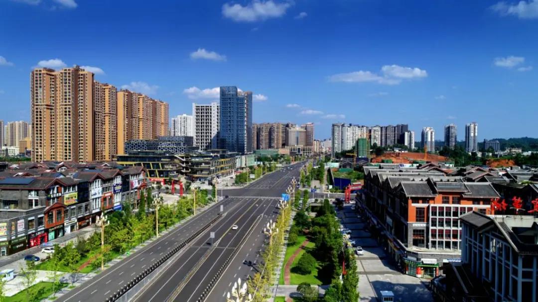 三明汽车站，交通枢纽与城市门户-第1张图片