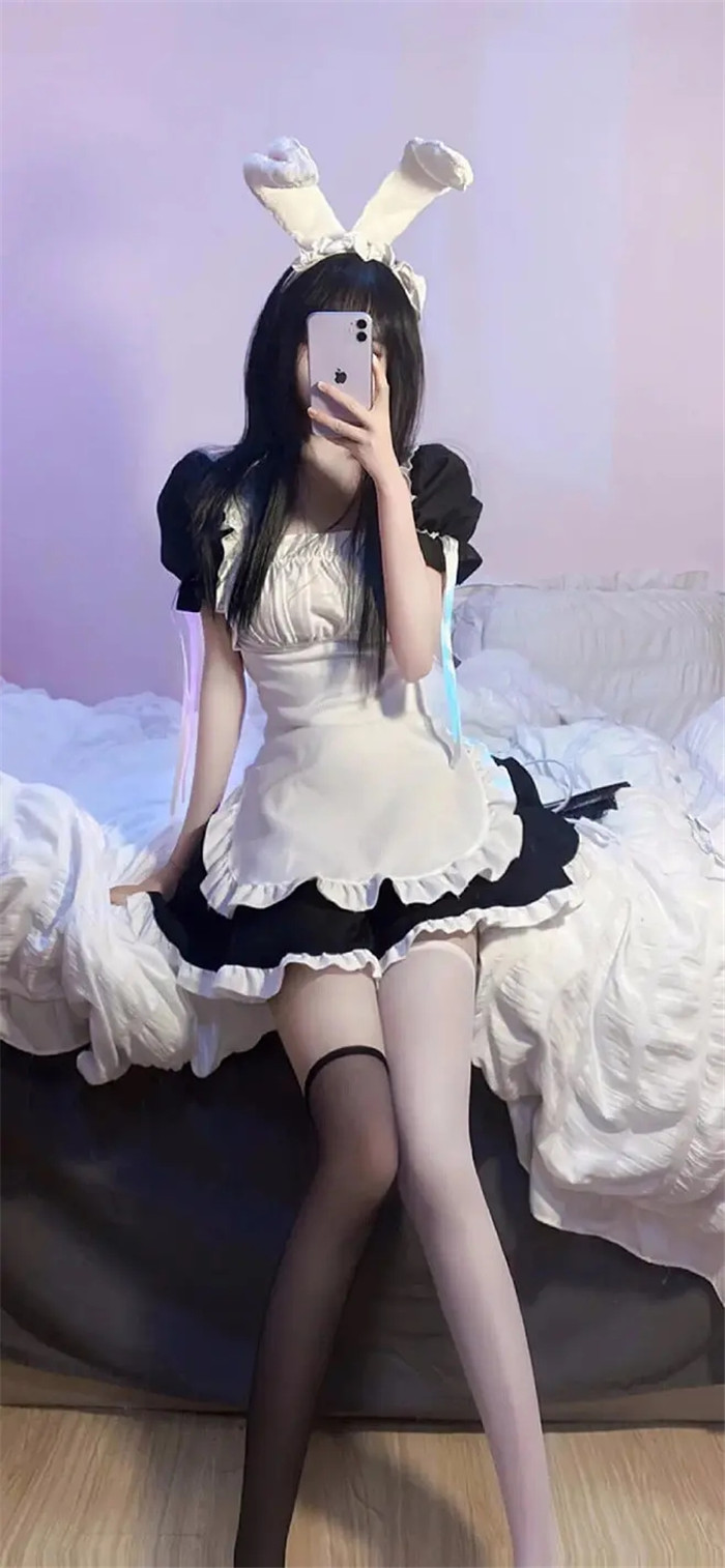 丝瓜草莓秋葵绿巨人榴莲破解版丝瓜草莓榴莲绿巨人破解版介绍-第1张图片