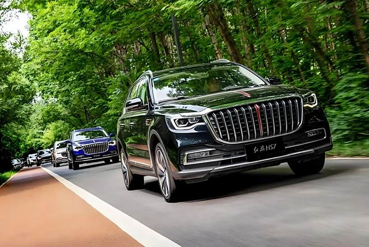 国产中的精品suv国产精品SUV，品质与性能的完美结合-第3张图片