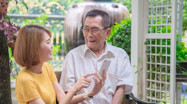 一女泻多男一女一桶-第2张图片