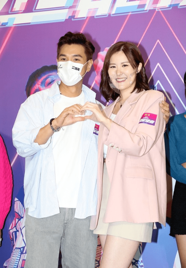 一女泻多男一女一桶-第1张图片