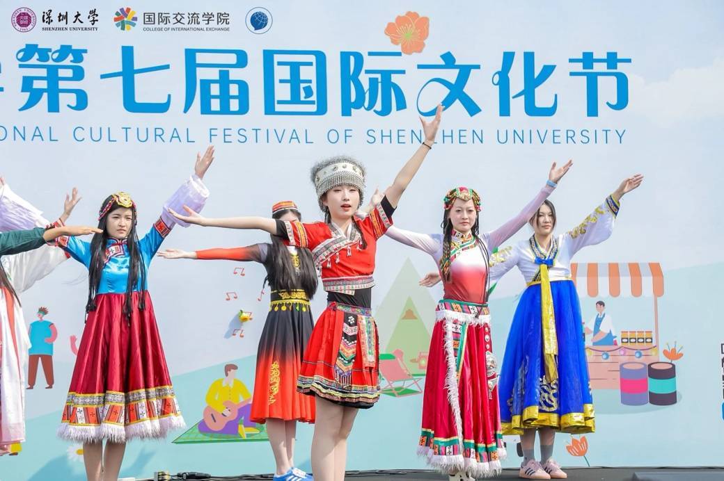 华人城论坛，多元文化交流的平台-第1张图片